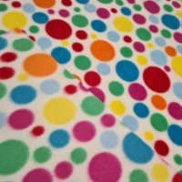 RAINBOW ANTIPILL FLEECE - SPOTS ON IVORY